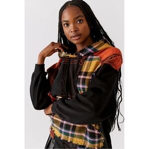 Urban Outfitters BDG flannel spliced hoodie. Size M.